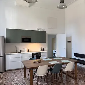 Апартаменты Cozy Loft Baia Del Re - Navigli