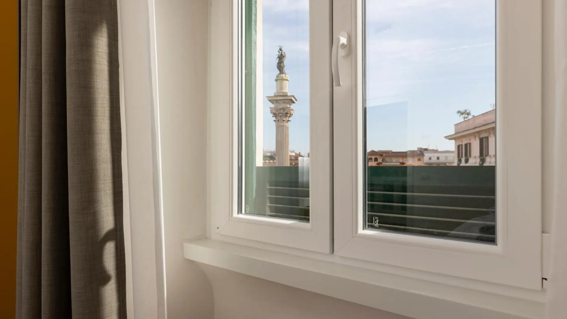 Hotel Amalfi Rome 3*,