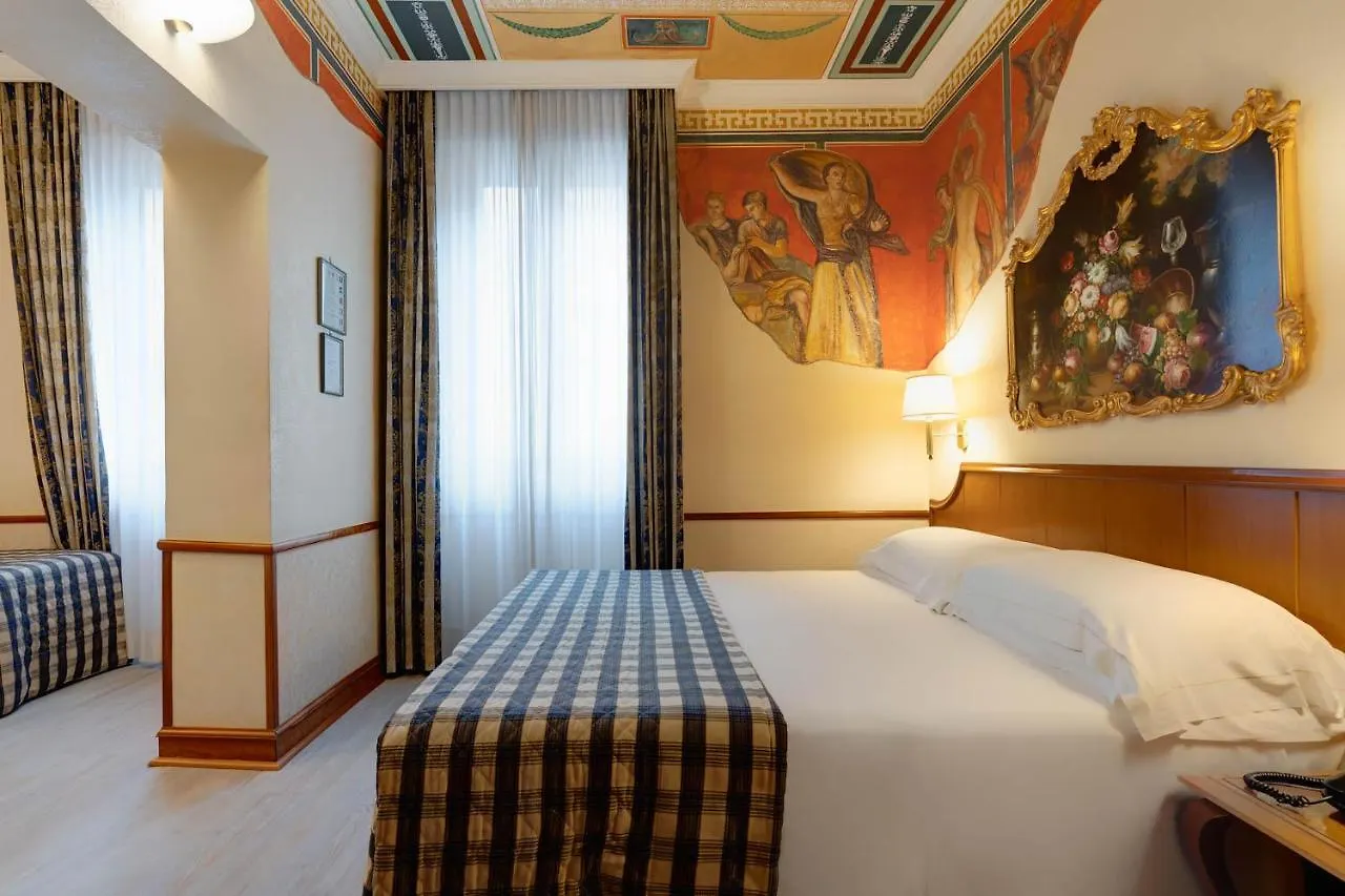 Hotel Amalfi Róma 3*,  Olaszország