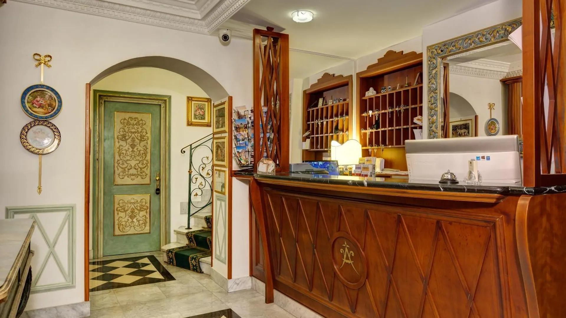 Hotel Amalfi Рим Италия