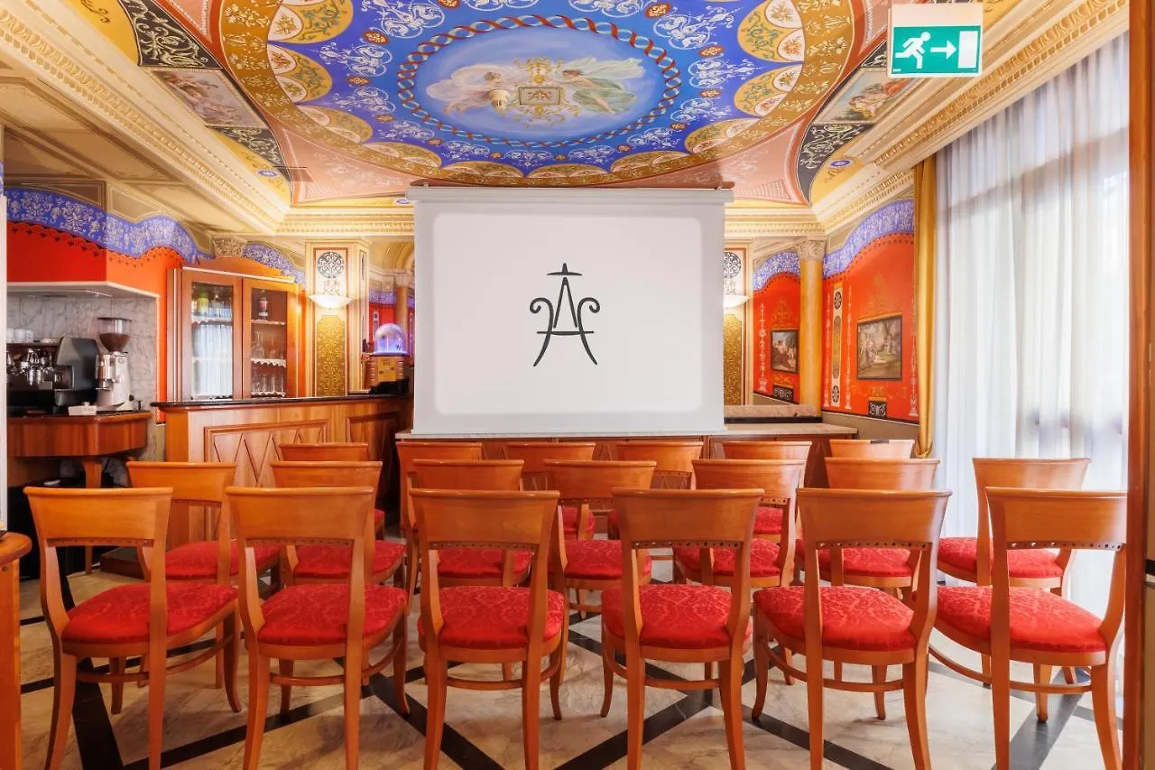 Hotel Amalfi Рим